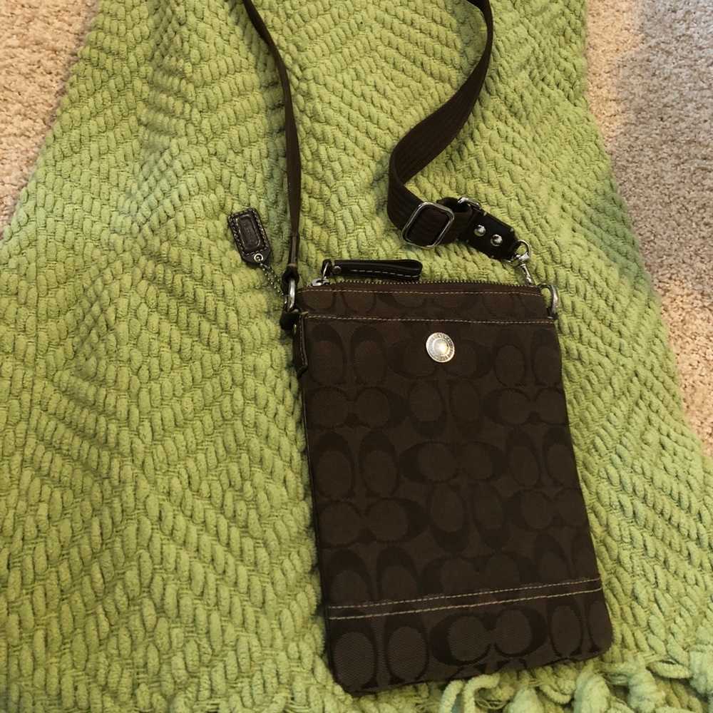 COACH Kitt messenger cross body purse